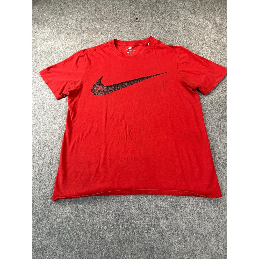 Nike Mens Nike Tee T-Shirt Size M Red Short Sleeve Crew Neck Cotton Logo